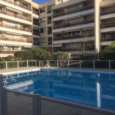 Meubles De Tourisme Beaulieu Apartman Kültér fotó
